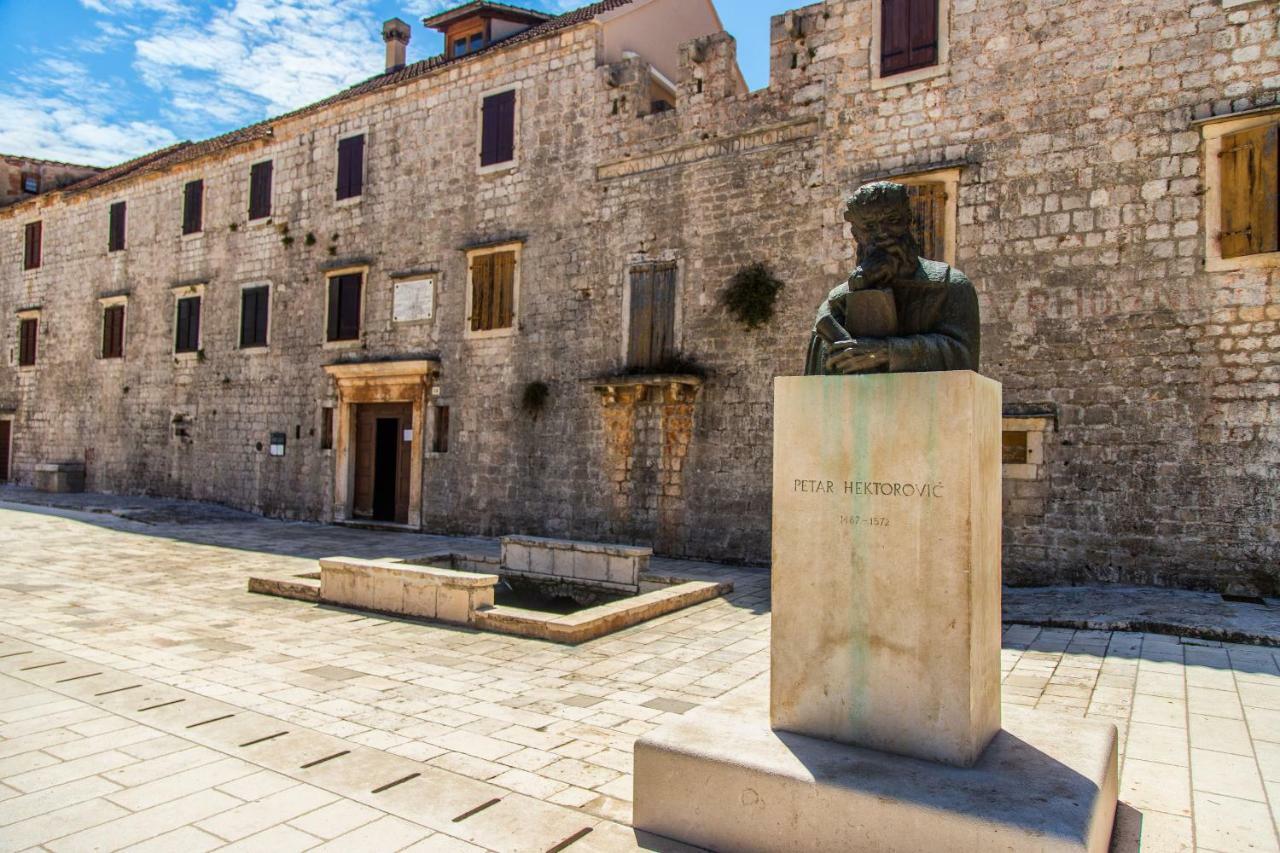 Villa House Lotties Stari Grad  Exterior foto