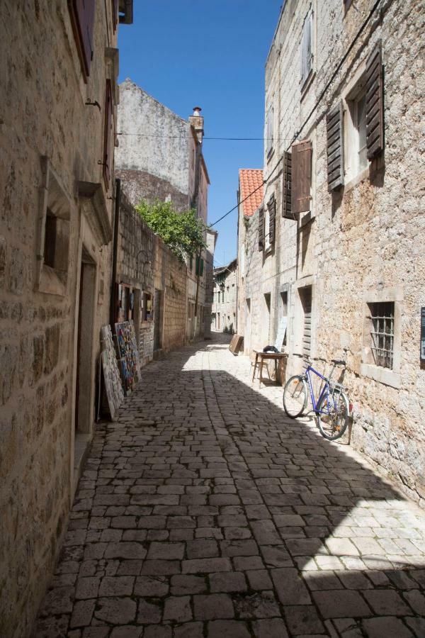 Villa House Lotties Stari Grad  Exterior foto